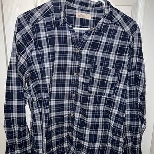 Hollister Button down